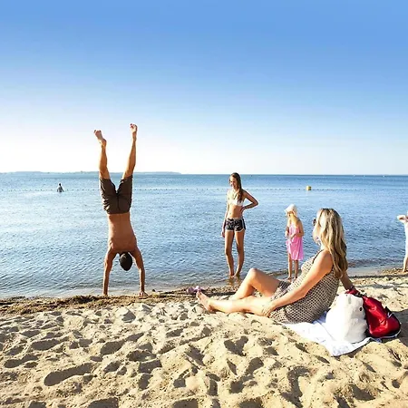 Liebevoll Eingerichtetes Διαμέρισμα *